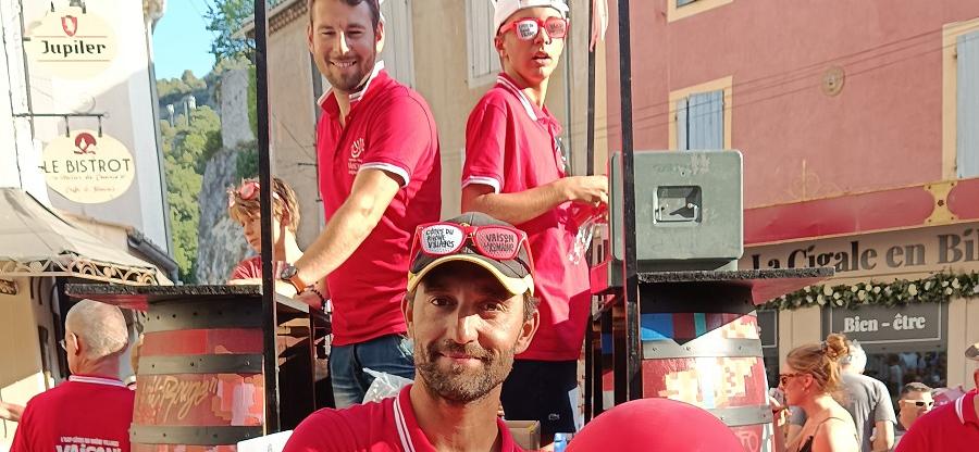 [CDR Villages Vaison-la-Romaine] L’AOC Vaison a vu tout rouge!