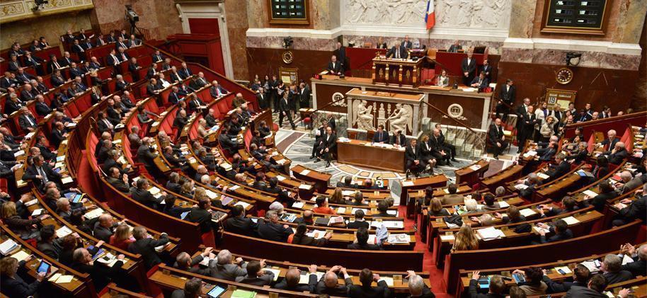 Députés et sénateurs ont voté des exonérations de charges sociales pour les viticulteurs